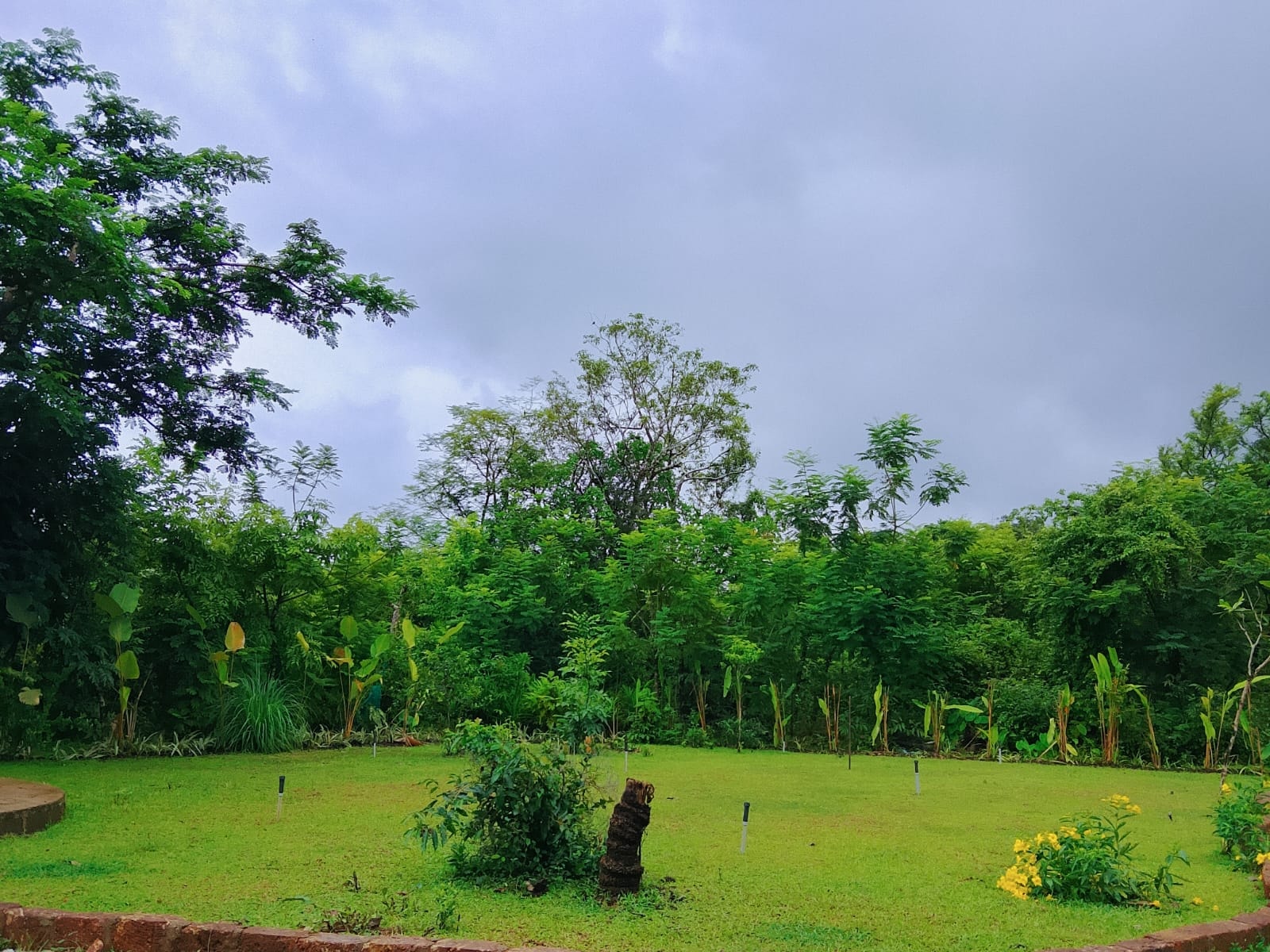 Estate Lawn, Kumta